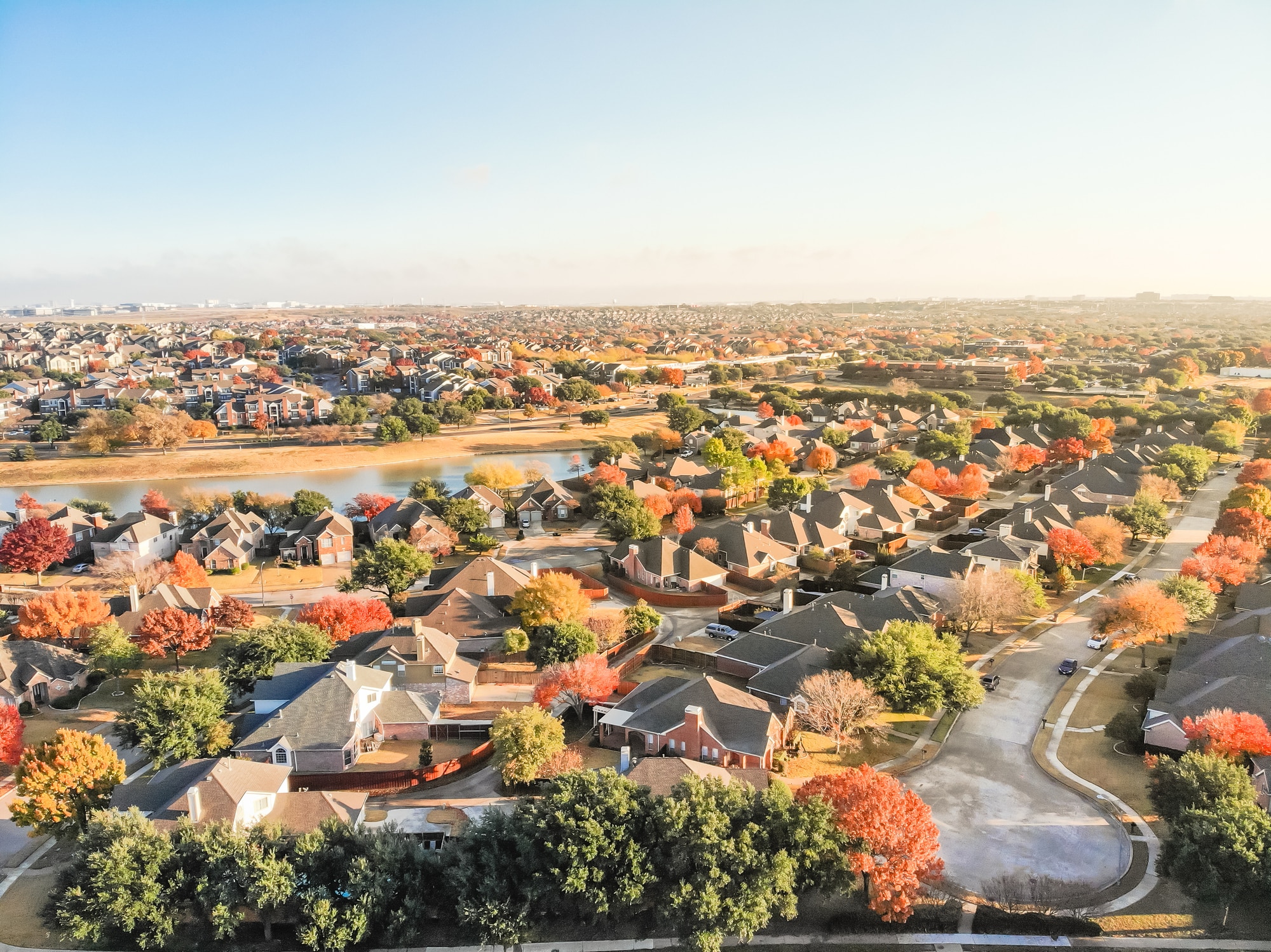 Aerial view of a treelined Dallas neighborhood