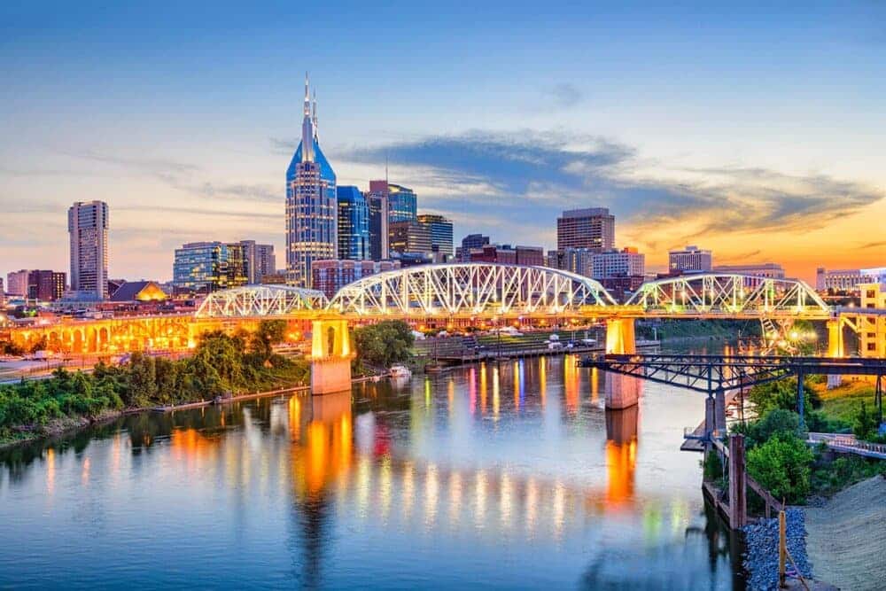 Living in Nashville Pros & Cons