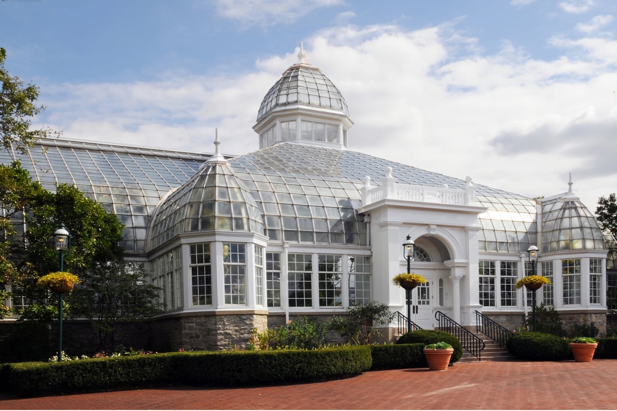 Glass Mansion The Franklin Park Conservatory and Botanical Gardens, located in one of the best neighborhoods in Columbus, Ohio